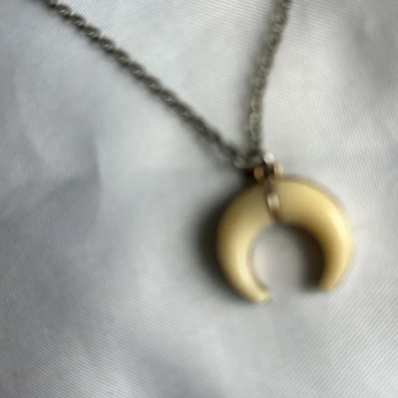 Set - Picture 4 of 5